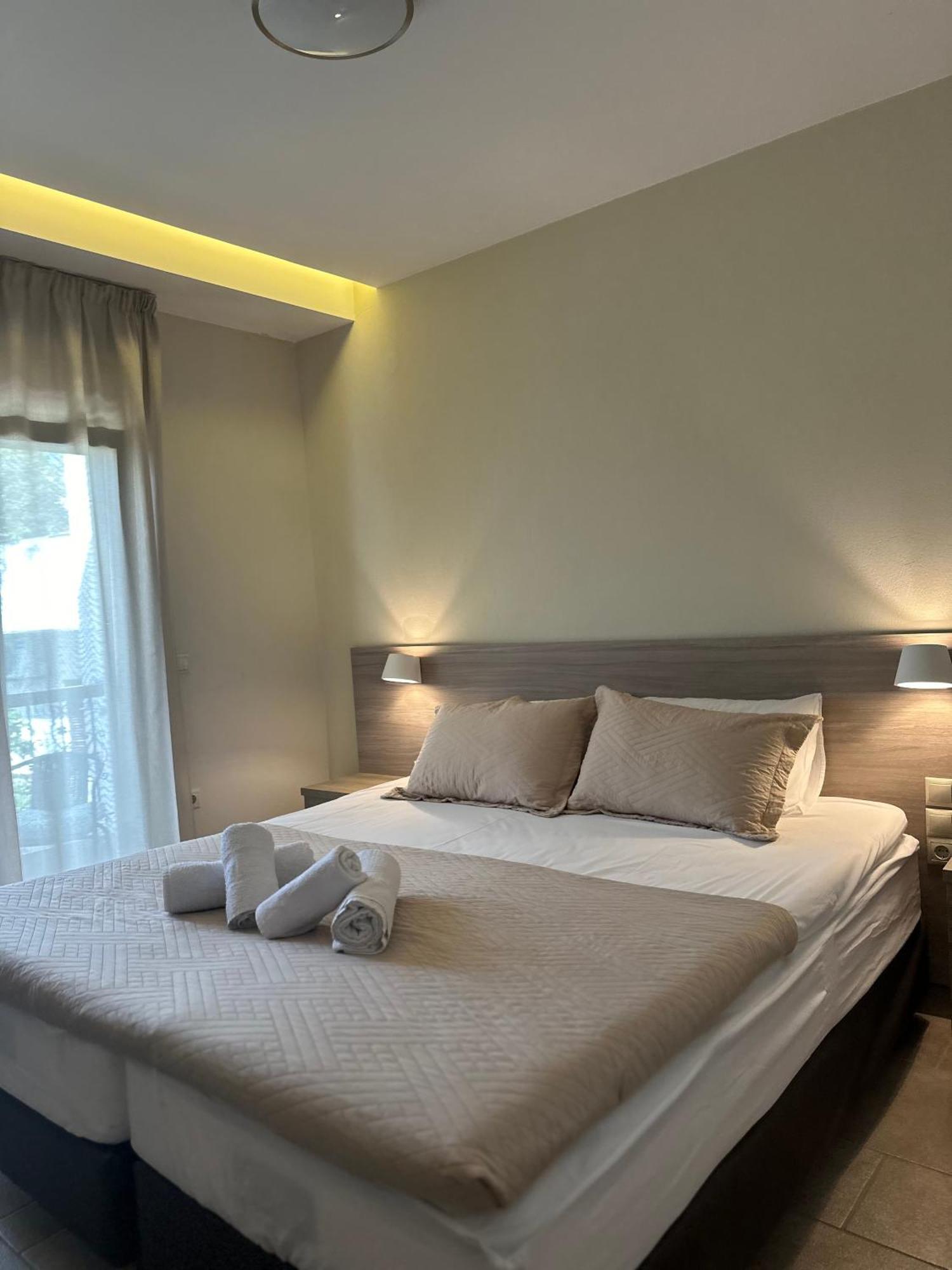 Yulia Luxury Apartments Ouranoupoli Exterior foto